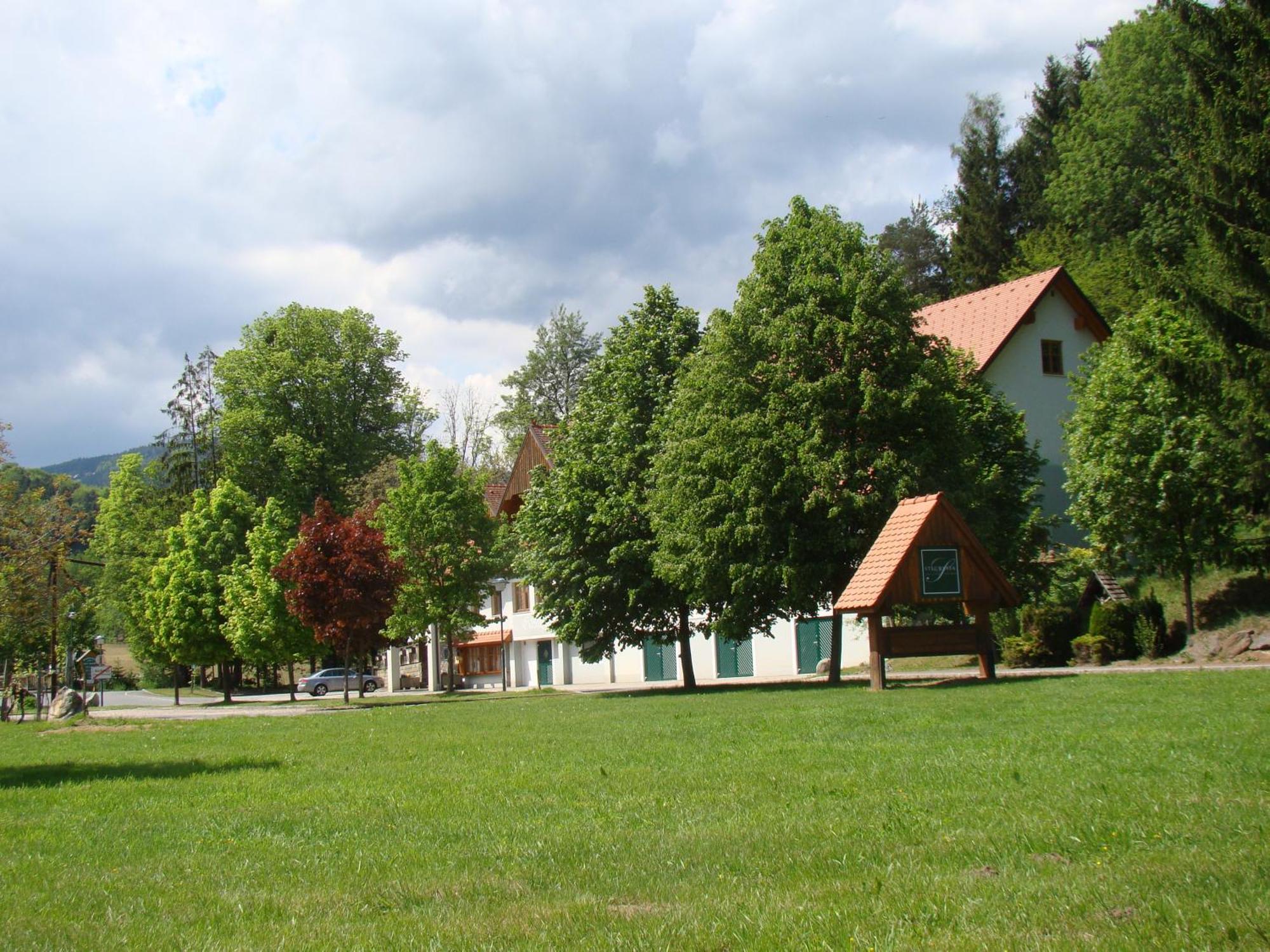 Gasthof Stegweber Hotel Schwanberg Exterior photo